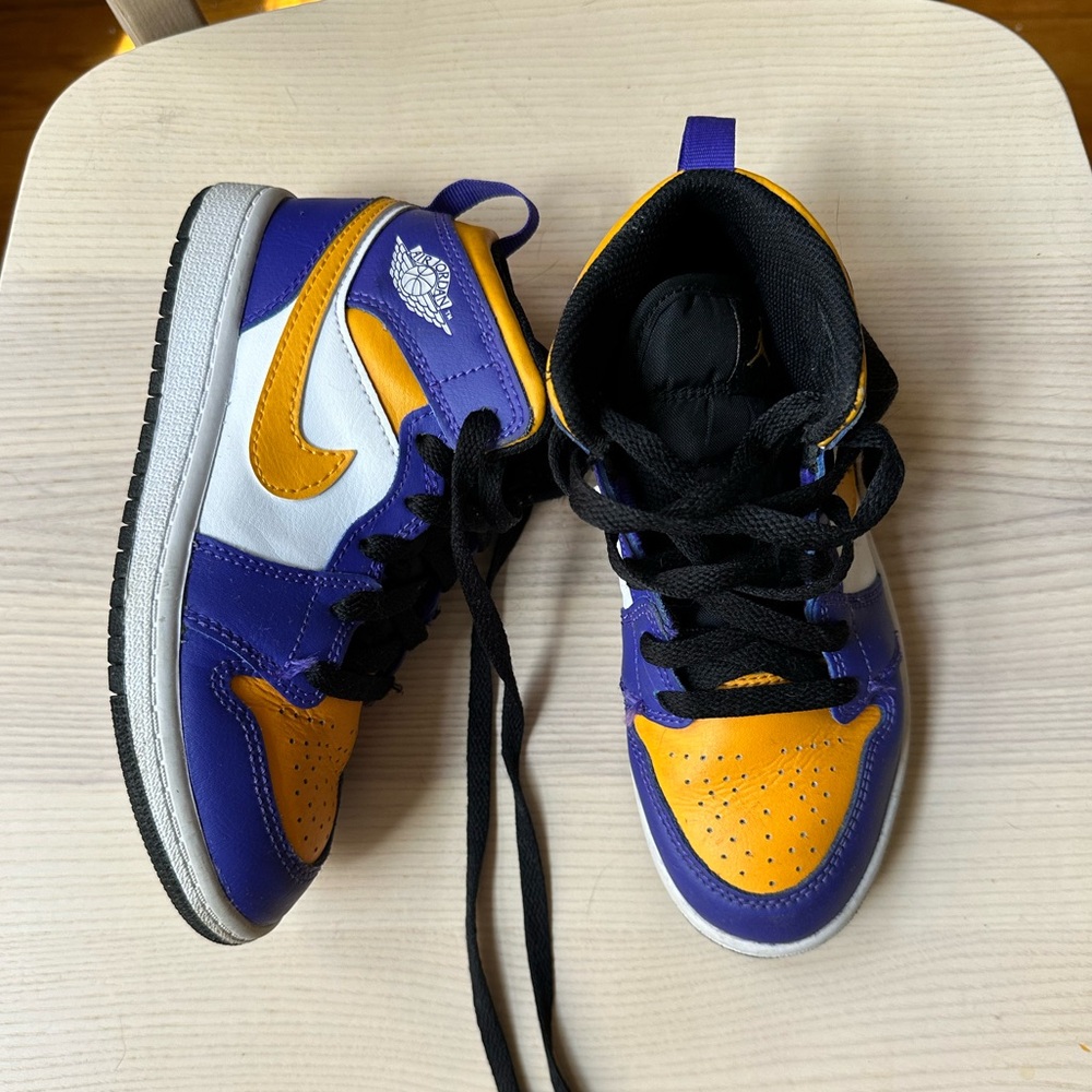 Nike Air Jordan’s kids’ size 13.5 EUC